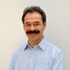 Herr Prof. Dr.-Ing. Axel Schumacher